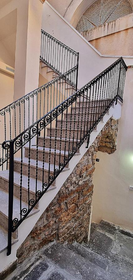 Dimora Ventimiglia Apartment Cefalu Bagian luar foto